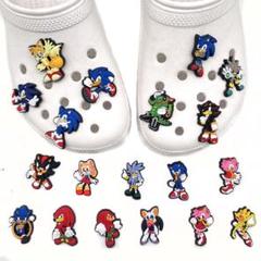 【新品】ソニック　クロックス　アクセサリー　ジビッツ　20個セット　サンダル飾りのサムネイル