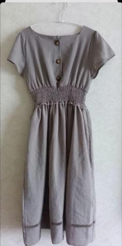 tocco カーキ半袖 ひざ丈ワンピース ボタン付き　sizeМのサムネイル