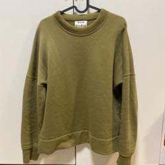 芸能人に大人気♡ acne studios ミニロゴスウェットトレーナーホワイト ...
