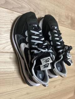 新品ナイキ サカイNike✖︎Sacai VaporWaffle 黒タグ付22.5 NIKE公式】ナイキ x sacai ヴェイパーワッフル 'Black and White