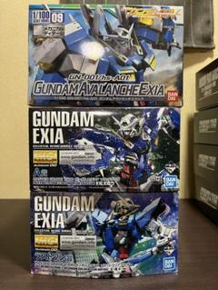 ガンプラ ソリッドクリア エクシア2種+アヴァランチ1/100 ガンプラ ソリッドクリア エクシア2種+アヴァランチ1/100 1/100