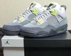NIKE AIR JORDAN 4 RETRO SE NEON