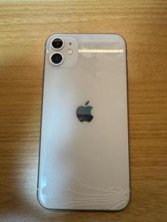 iPhone7 128gb　中古　画面ひび割れ　背面傷あり iPhone 7 赤 本体 画面ひび割れあり - メルカリ