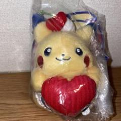 【新品・未開封】ぬいぐるみ ピカチュウ Pikachu With A Heart ぬいぐるみ ピカチュウ Pikachu With A Heart ｜【公式
