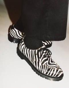 靴 21ss Dr. Martens x Supreme split toe US9 Supreme Dr. Martens Split Toe 5-Eye Shoe (SS21) - $178