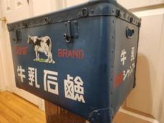⑦牛乳石鹸 牛乳シャンプー 出荷配送用ボテ箱 網付き COWBRAND訳