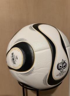 サッカーボール　5号球　新品未使用を送ります　空気入れて発送します