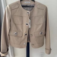 SCOT CLUB ベージュ ノーカラージャケット　未使用のサムネイル