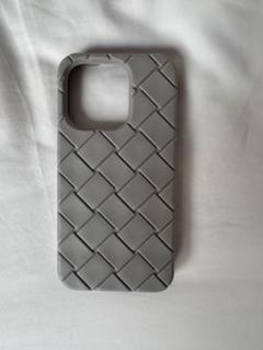 値下げ可　ヴォッテガ　スマホケース　iPhone15Pro 美品 パラキートiPhone 15 Pro Max ケース| Bottega Veneta® 日本