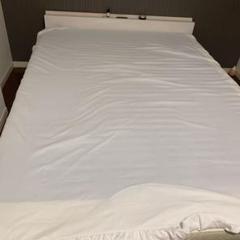 ダブルベッド　マットレスつき　解体できないためお願いできれば幸いでございます