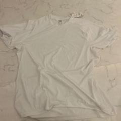 UNIQLO ユニクロ　Tシャツ　クルーネック
