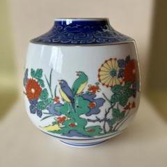 青と白の花鳥模様の陶器花瓶 - メルカリ