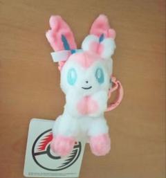 新品タグ付き カラビナ ぬいぐるみ マスコット ニンフィア ポケモンセンター