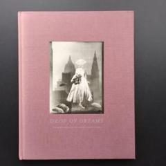 DROP OF DREAMS 岡上淑子作品集 NAZRAELI PRESS　英語 DROP OF DREAMS 岡上淑子作品集 NAZRAELI PRESS 英語 - メルカリ