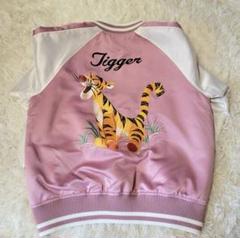 Tigger刺繍ピンクスカジャン Disney - メルカリ