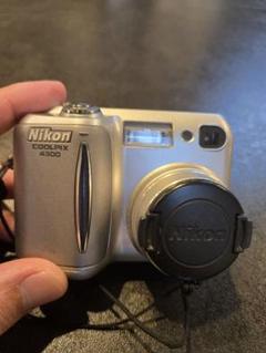 Nikon COOLPIX 4300（電池付き・充電器無端子カバー割れ補修あり）のサムネイル