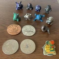 ポケモン フィギュアセットとコイン 1999