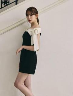 新品未使用herlipto Two-Tone Ribbon Romper