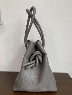 vasic アッシュグレーカラーレザー巾着バッグ ALL BAGS – VASIC