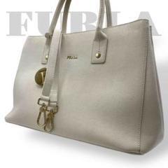 美品 フルラ 2way ショルダーバッグ ハンドバッグ レザー 白 ホワイト