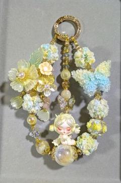 スカルパンダ　ミニフィギュア付き　ビーズ　ストラップ