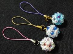【ハンドメイド】カラフルビーズ 手作り　ストラップ 3個