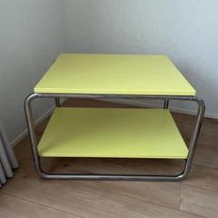 IKEA サイドテーブル　イエロー 机
