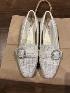 ⭐️新品⭐️ ダイアナ　ビジュー　ツイード　異素材　厚底　ローファー　パンプス　黒白 靴・バッグのダイアナ通販サイト ｜ ビジュー フラット