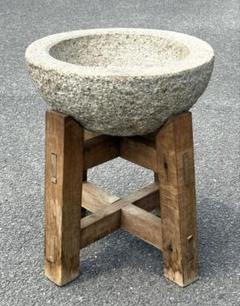 餅つき用　石臼　中古 Yahoo!オークション - 中古美品 石臼2升用餅つき石臼木台付き1