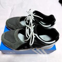adidas スニーカー カーキ/ブラック