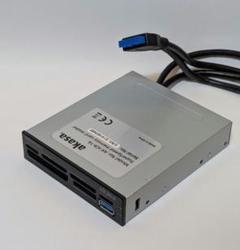 マルチカードリーダ 3.5インチベイ内蔵 Akasa AK-ICR-14