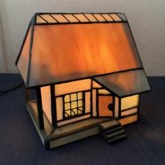 動作品！ ステンドグラス 卓上ランプ インテリア ライト 照明