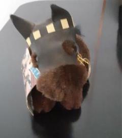 犬のぬいぐるみ 茶色と黒