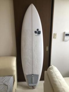 値下げしました!大人気 ミッドレングス サーフボード 7'0 テイクオフ ...