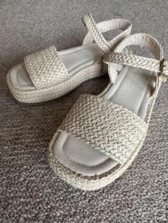 未使用　ZARA ラフィアサンダル　19.5cm