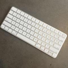 Apple Magic Keyboard