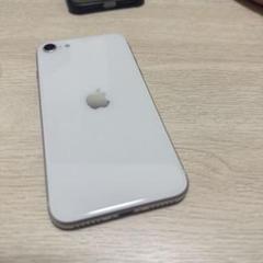iPhoneSE第3世代64GB