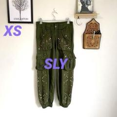 【古着】難あり　SLY 　スタッズ　カーゴパンツ　M 　カーキ/緑 古着】難あり SLY スタッズ カーゴパンツ M カーキ/緑