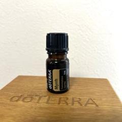 ドテラ　doTERRA 　ミルラ&エアーX15ml 　新品未開封 doTERRA - 【新品未開封】doTERRA ドテラ ミルラ 5ml