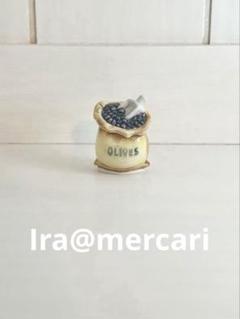 オリーブの袋のフェーブ　ミニチュア　陶器　フランス雑貨　フェーヴ　プロヴァンス