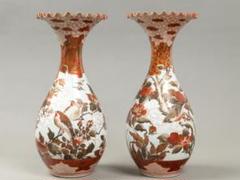 九谷焼 大日本九谷 逸興堂製 赤絵 鳥花図 花瓶 一対 箱付き 九谷焼 大日本九谷 逸興堂製 赤絵 鳥花図 花瓶 一対 箱付き
