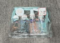 【新品】サンリオ　お風呂セット　トラベルポーチ　サウナ　キティ　ポチャッコ