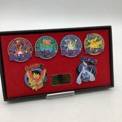 ポケットモンスターミレニアムバッジ2000年　 ピンバッジセット 6個 中古】【美品】ポケモン ミレニアムバッジ 2000(7種セット