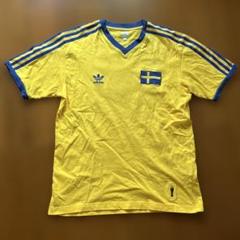 【00s】 アディダス　スウェーデン代表　XL相当　サッカーシャツ　半袖 アディダス×スウェーデン代表 半袖サッカーTシャツ 刺繍ロゴ