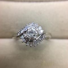 美品 Pt900 0.42ct 0.32ct 天然ダイヤリング　指輪