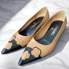 CHANEL Camellia Coco Mark Pumps Bicolor