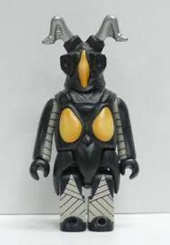 2025年最新】kubrick ウルトラマンの人気アイテム - メルカリ