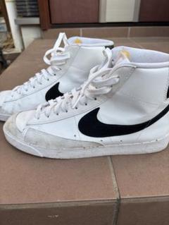 NIKEブレーザー　ハイカットシューズ ホワイト/ブラック