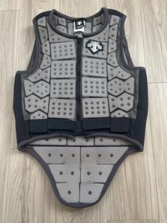 2025年最新】DESCENTE プロテクターの人気アイテム - メルカリ