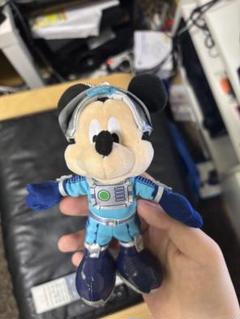 ディズニー　スペースマウンテン　ミッキー　ぬいぐるみバッチ　2個セット　ぬいば 2025年最新】 ミッキー ぬいぐるみバッジ スペースマウンテンの